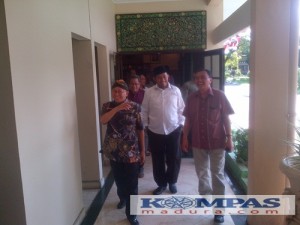 kmcom-14
