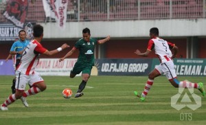 pss-sleman-vs-persepam-madura-utama-03