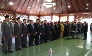 pejabat_0204