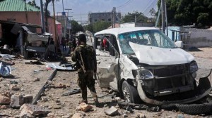 Serangan bom di Mogadishu. [AFP]