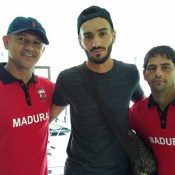 redouane-zerzouri-pilih-madura-united-karena-agama_m_115157