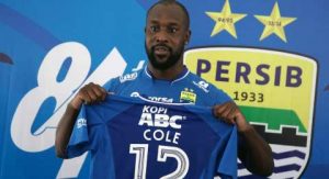 27167-carlton-cole