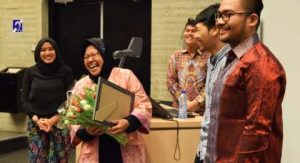 82096-walikota-surabaya-tri-rismaharini-menghadiri-diskusi-di-belanda