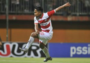 Piala Indonesia : Babak Pertama Madura United Unggul 3 – 0 Atas Sriwijaya