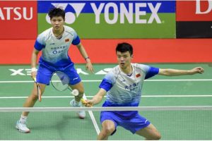 tiket-final-pertama-jadi-milik-pasangan-china-L1e